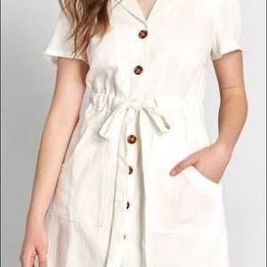 White short-sleeved shirt dress